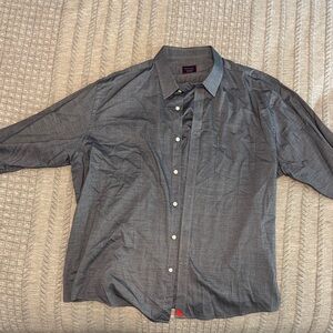 UNTUCKit Charcoal Casual Button-Down Shirt